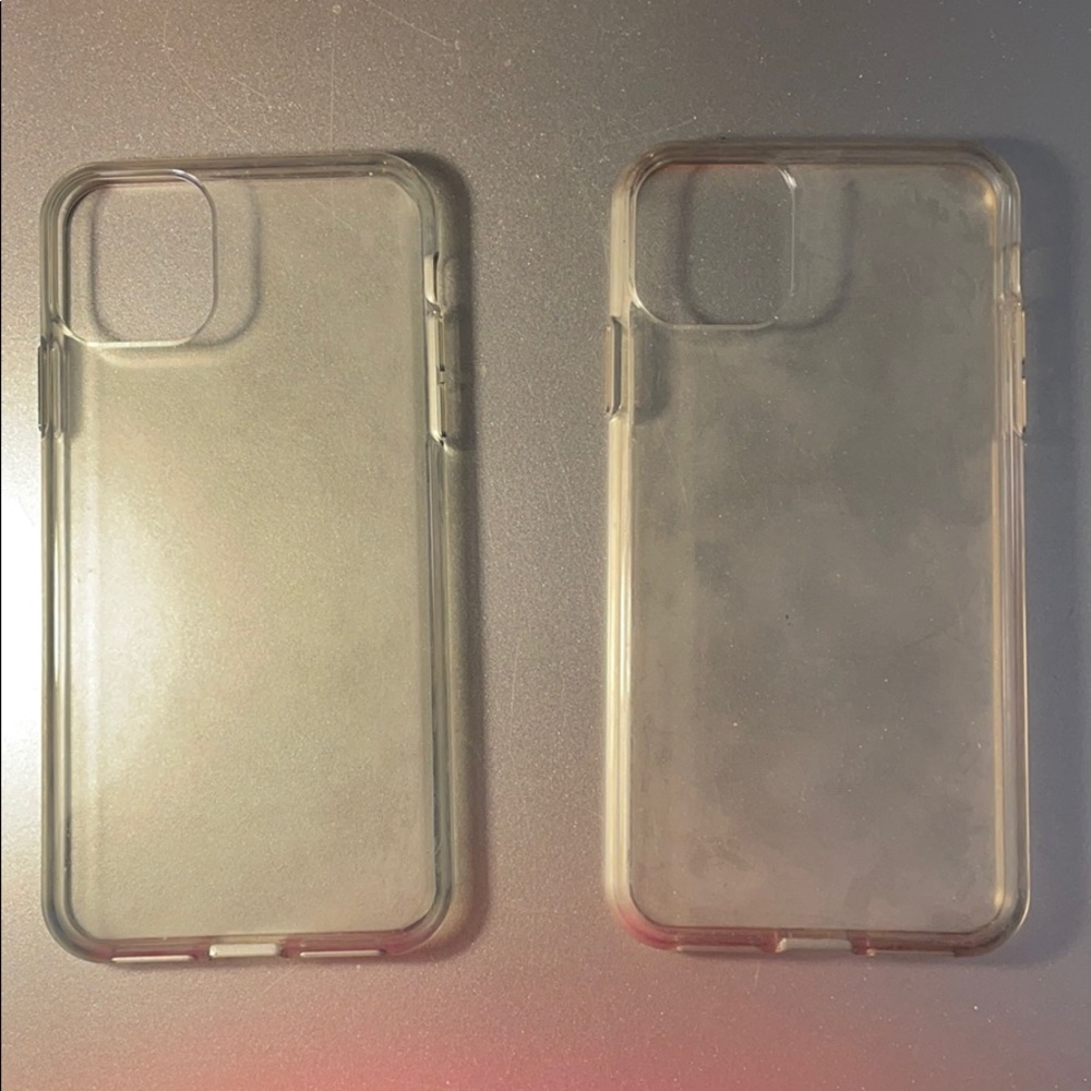 2 iPhone 11 Pro Max Clear Cases